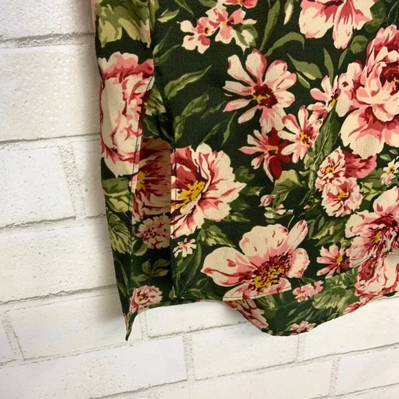 Zara Floral Blouse - Picture 13 of 15